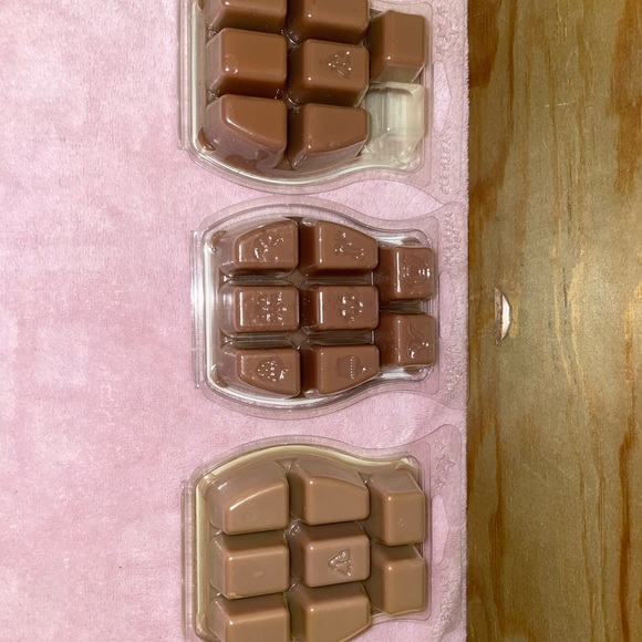 Scentsy Bundle - Picture 3 of 8